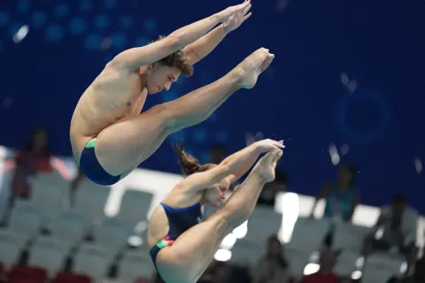 Mixed-3m-Synchronised-_-Final-_-Day-20-_-World-Aquatics-Championships-Singapore-2025_Original-Image_m139070