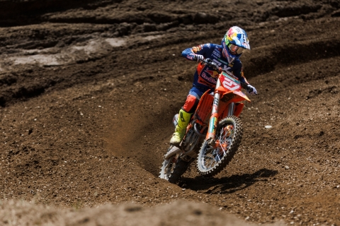 Simon Laengenfelder of Germany and Red Bull KTM Factory Racing competes during the FIM MXGP Motocross World Championship in Loket, Czech Republic on July 27, 2025. // Samo Vidic / Red Bull Content Pool // SI202507271612 // Usage for editorial use only //