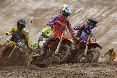 Andrea Adamo (no. 80) of Italy and Red Bull KTM Factory Racing competes during the FIM MXGP Motocross World Championship in Loket, Czech Republic on July 26, 2025. // Samo Vidic / Red Bull Content Pool // SI202507271630 // Usage for editorial use only //