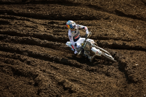 Kay De Wolf of The Netherlands and Nestaan Husqvarna Factory Team competes during the FIM MXGP Motocross World Championship in Loket, Czech Republic on July 27, 2025. // Samo Vidic / Red Bull Content Pool // SI202507271636 // Usage for editorial use only //